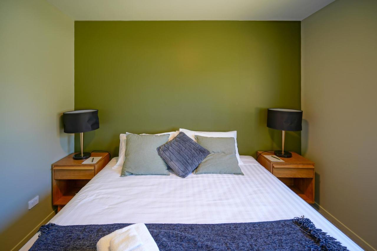 מרטינבורו Parehua Resort מראה חיצוני תמונה A bedroom at the hotel
